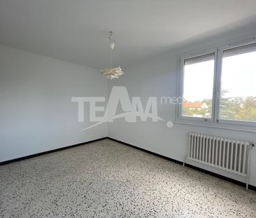 Location Appartement 3 pièces 72m² SETE 34200 - Photo 3