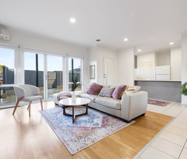 THREE BEDROOM DELIGHT - Photo 2