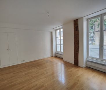 Location Appartement 4 pièces 103m² PARIS 9ème - Photo 2