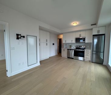 For Lease - 3240 William Coltson Avenue Unit# 1802, Oakville, Ontario - Photo 6