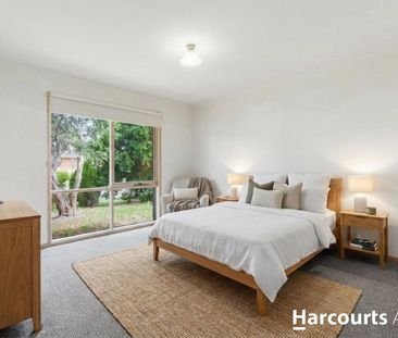 Comfort, Space & Convenience in the Heart of Pakenham - Photo 1