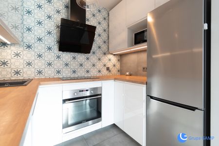 2-pok. 40m2, balkon, parking, Os. Oświecenia - Фото 2