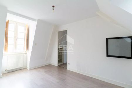 T2 duplex avec jardin et parking - Tours Centre / Halles - Photo 3