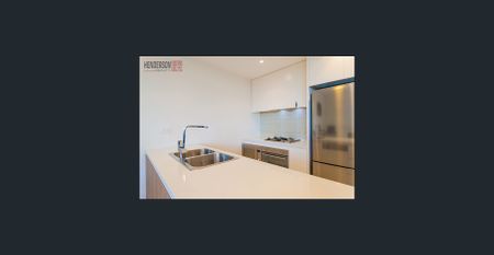 1 Bedroom Large Apartment @East Quarter For Lease - Photo 4