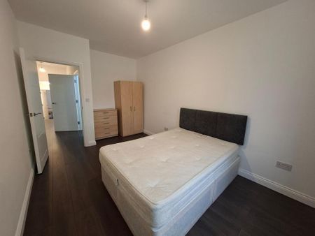 2 bedroom apartment to rent - Photo 3