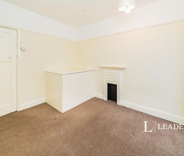 2 bedroom apartment to rent London Road, East Grinstead, RH19 - Photo 3