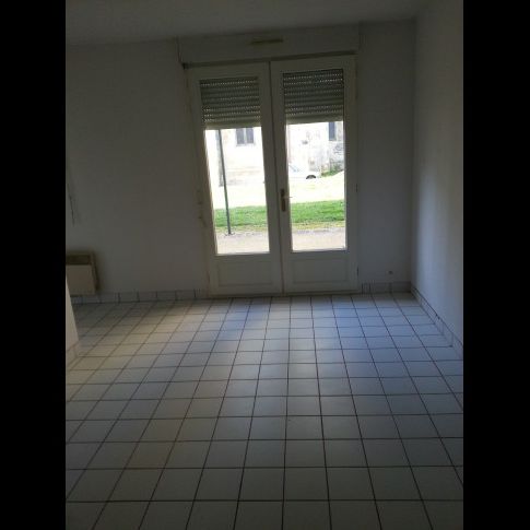 Location Appartement Studio 38 m² Vatan - Photo 1