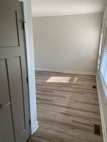 Evergreen - 3 Bedroom/3.5 Bathroom Home - 252 Maningas Bend - Photo 4