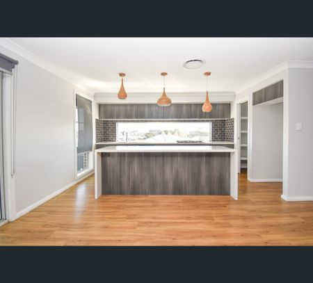 16 Andres Street, Orange, NSW 2800 - Photo 2