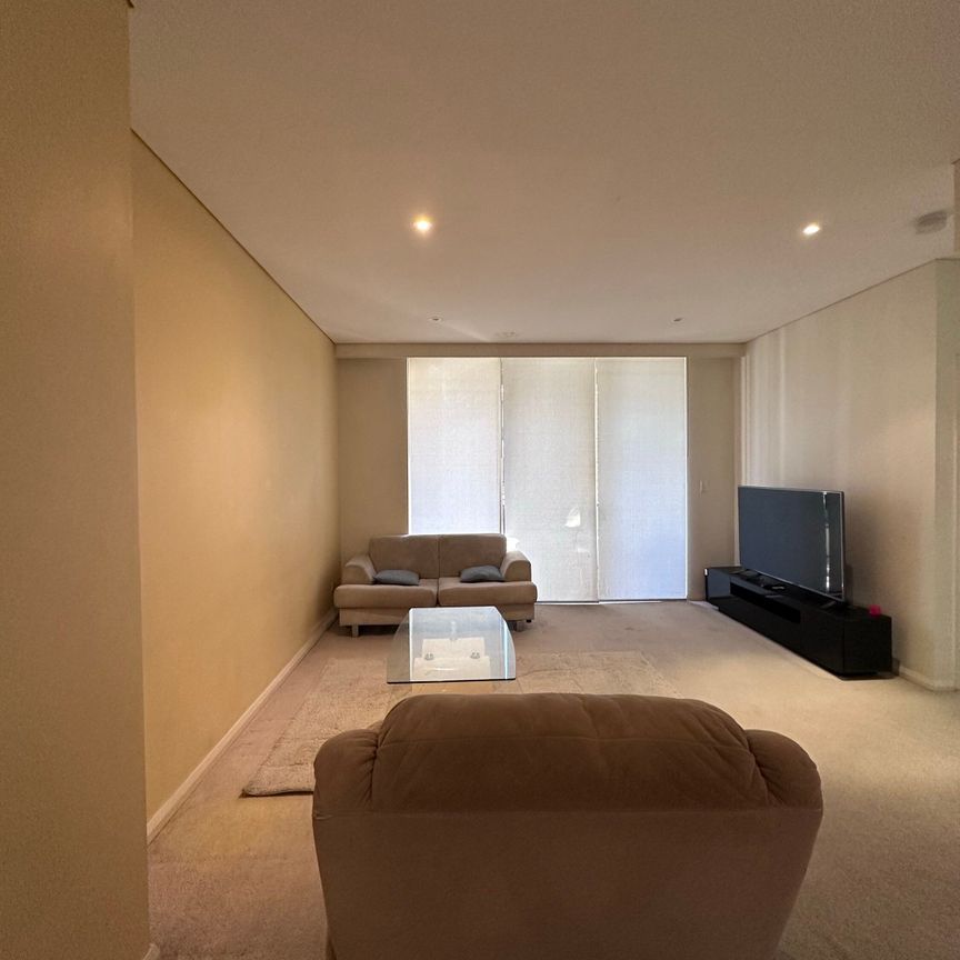 Wolli Creek - Photo 1