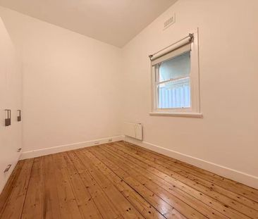 Wonder Family Home In the Oakhill Estate - Photo 5