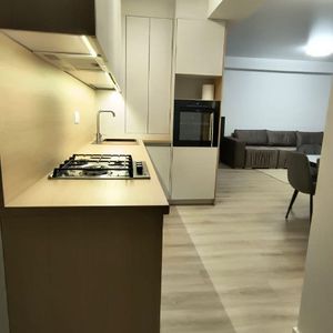 Inchiriere apartament 2 camere Timpuri Noi - Photo 2