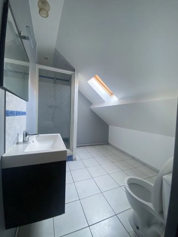 Location Appartement 3 pièces 46m² BOULOGNE SUR MER 62200 - Photo 4