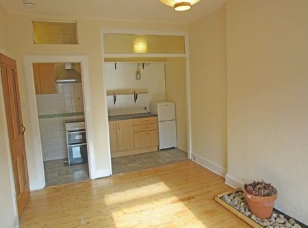 1 bedroom apartment to rent - Photo 2