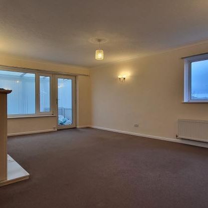 4 bed detached bungalow to rent in Hillside View, Nelson, BB9 - Photo 1