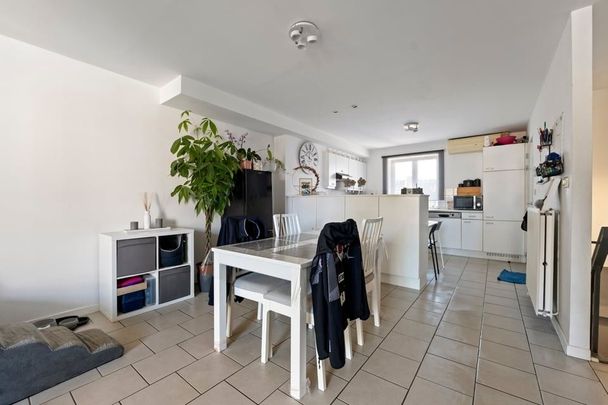 3 SLAAPKAMER APPARTEMENT IN HET CENTRUM VAN SINT-TRUIDEN - Foto 1