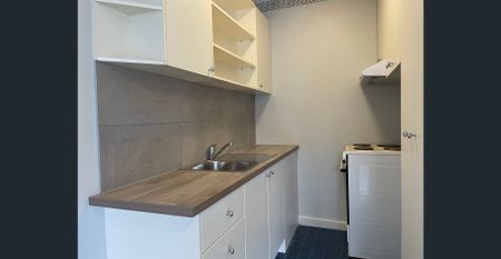 Ground Floor Stunner in Prime Gardenvale Location - Photo 2