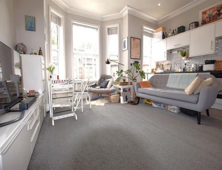 1 Bedroom Apartment Available Arranging tenancy - Photo 2