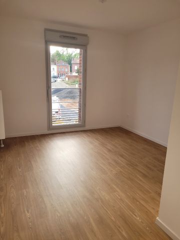 Location Appartement 2 pièces 42m² ST SAULVE 59880 - Photo 2