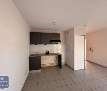 Location Appartement 1 pièce 34m² ARLES 13200 - Photo 3