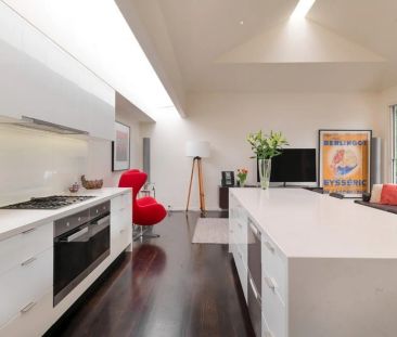 Your Richmond Retreat Awaits! - Photo 6