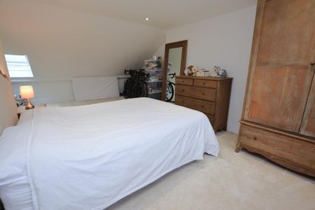 2 bedroom property to rent - Photo 2