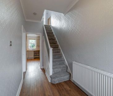 3 bedroom terraced house to rent - Photo 6