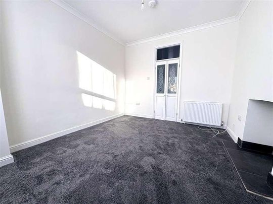 Uplands Road, Leigh-on-sea, SS9 - Photo 1