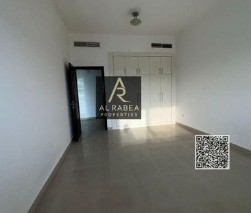 Two-bedroom apartment with a living room and a sea - Photo 6