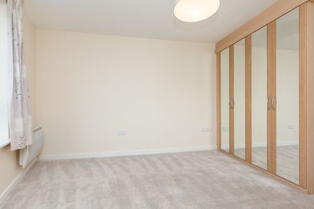 2 bedroom apartment to rent Centrium, Station Approach, Woking, GU22 - Photo 2