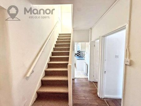 Comyns Road, Dagenham, RM9 - Photo 5