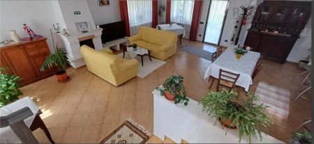 Casa indviduala, cu curte proprie, Bunloc ,Sacele - Fotografie 3