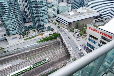 For Lease - 81 Navy Wharf Court Unit# 3011, Toronto, Ontario - Photo 4