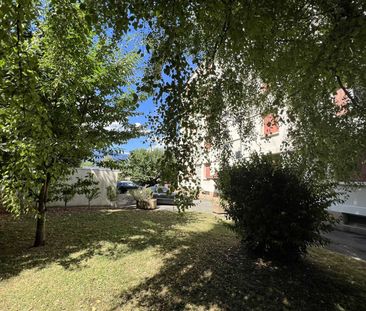 Location Appartement 2 pièces 42m² GIERES 38610 - Photo 4