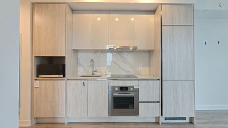 For Lease - 180 Front Street Unit# 2803, Toronto, Ontario - Photo 3