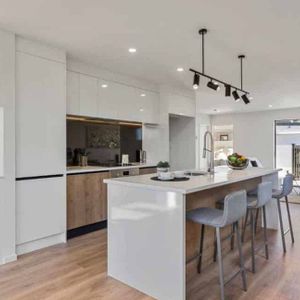 ***Gated Home With Independent Driveway! - Photo 2