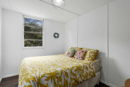 The Dairy – Two Bedroom Off Grid Home - Photo 3