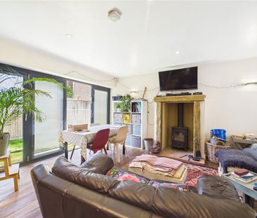 2 bedroom detached house to rent - Photo 4