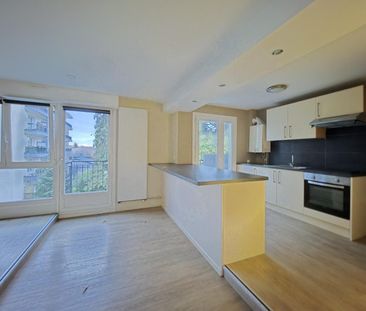 Location Appartement 45m² ARRAS 62000 - Photo 2