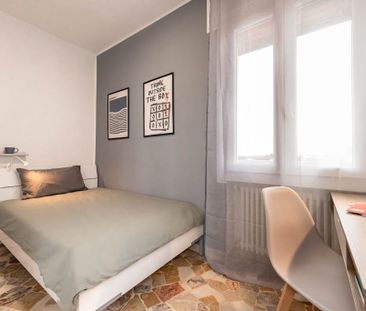 Via Tiziano Aspetti, Padova, Veneto 35134 - Photo 2