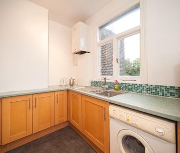 2 bedroom maisonette to rent - Photo 3