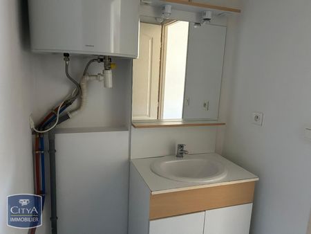 Location Appartement 2 pièces 30m² CARPENTRAS 84200 - Photo 3