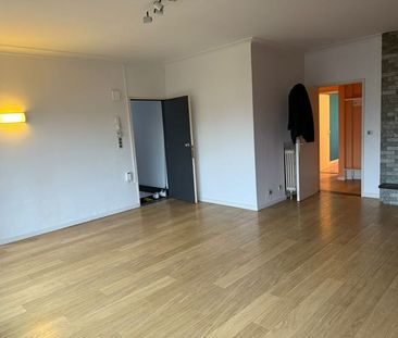 Appartement te huur - Photo 1