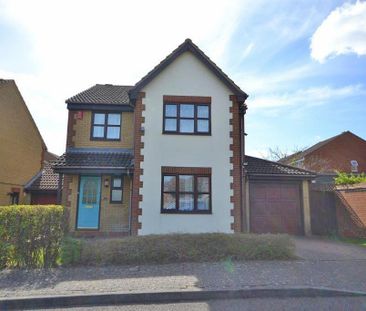4 bedroom detached house to rent - Photo 2