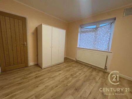 Lansbury Drive, UB4 - Photo 4