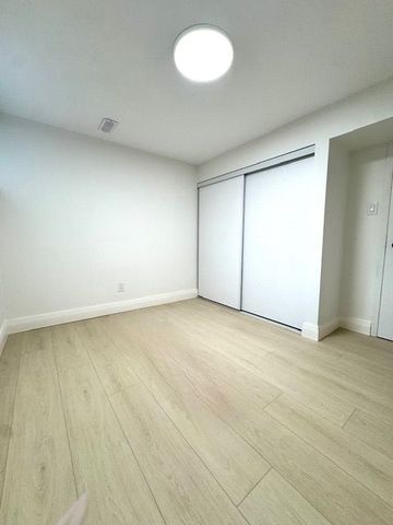 For Lease - 115 Torrens Avenue Unit# Main/Lower, Toronto, Ontario - Photo 4