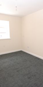2 bed flat to rent in Jackson Street, Gateshead, NE8 - Photo 3