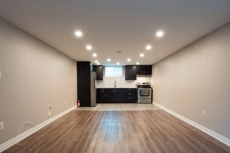 For Lease - 8 Salmond Court Unit# Lower, Hamilton, Ontario - Photo 3