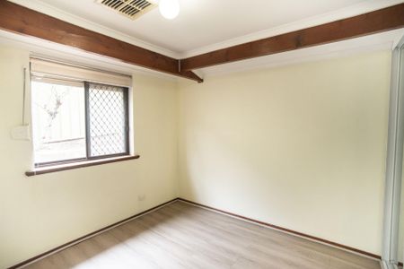 68 Zwerner Drive, Hallett Cove - Photo 3