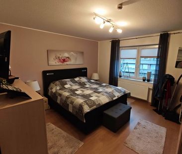 Befristet: Moderne 3-Zimmer-Wohnung (95 m²) in Lingen – Zentral - Photo 2